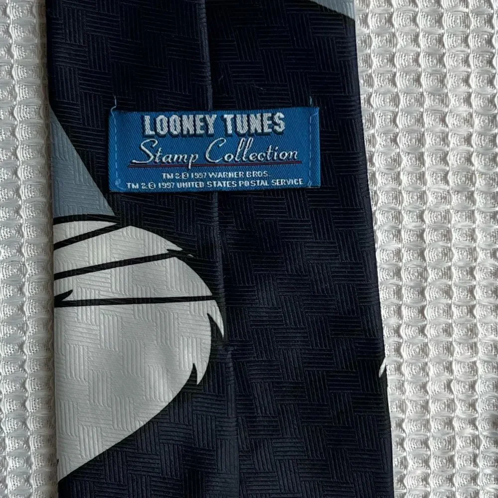 Vintage Warner Bros Looney Tunes Men’s 1997 Collection Bugs Bunny neck tie